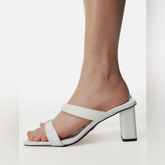 ZARA GENUINE LEATHER STRAPPY SANDALS - Picture 1 of 6